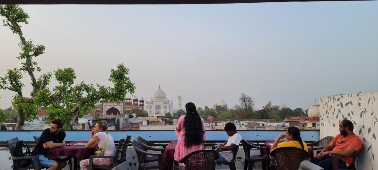 Hotel Kamal Nearest To Taj Mahal Agra  Esterno foto